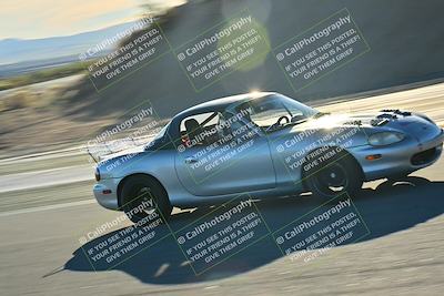 media/Dec-13-2025-Extreme Speed (Sat) [[d129ecb0b9]]/Beginner/Session 3 (Turn 5)/